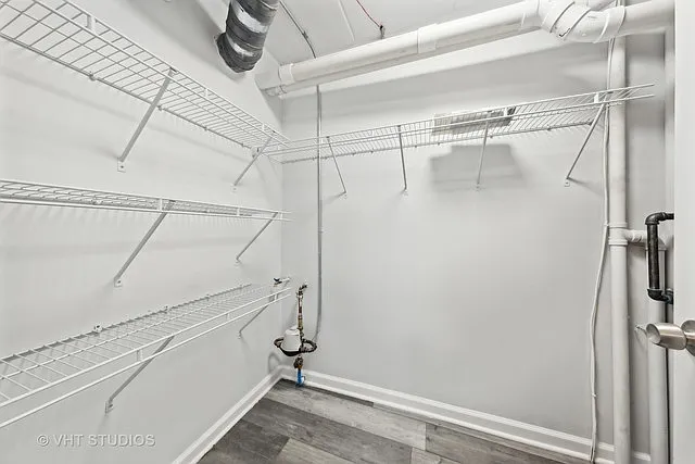515 N Cass Ave #2H — Photo 12