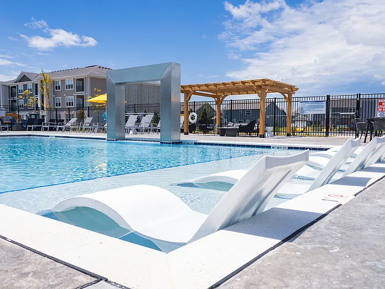 Allure Apartments — Photo 41