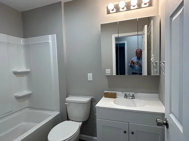 1401 Brooke Park Dr — Photo 13