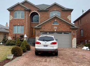 8235 Oak Park Ave, Burbank, IL 60459