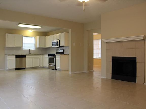 5th image of 18623 Twigsworth Ln