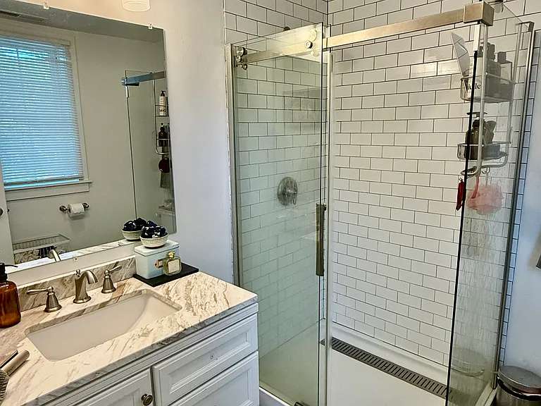 Ensuite master bath