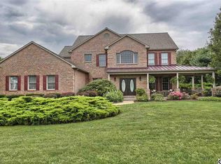 107 Crabapple Ct, Hummelstown, PA 17036
