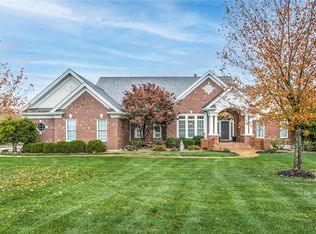 15 Avondale Meadows Ct, Wentzville, MO 63385