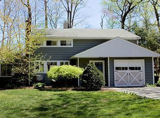 953 Andover Ter, Ridgewood, NJ 07450