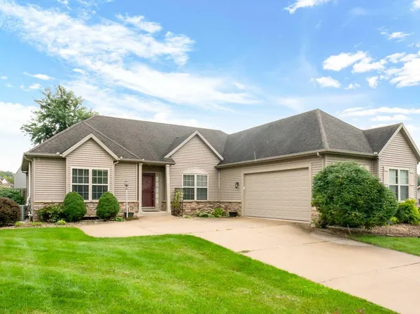 53130 Turning Leaf Dr, South Bend, IN 46628