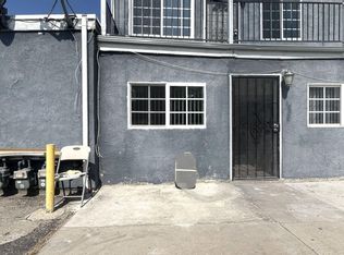 445 W Shamrock St #B, Rialto, CA 92376