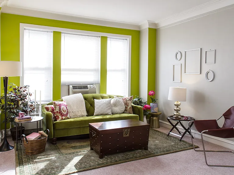 Dining/Living room