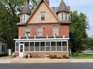 163 W State Rd, Newaygo, MI 49337