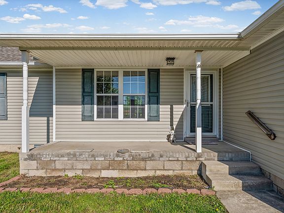 4th image of 715 Shetland Dr