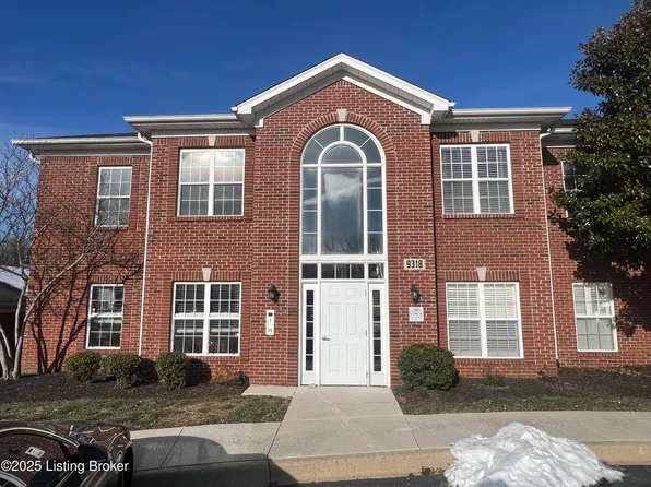 9318 Pine Lake Dr Unit 202, Louisville, KY 40220