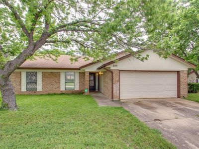 209 Kalmia Dr, Arlington, TX, 76018