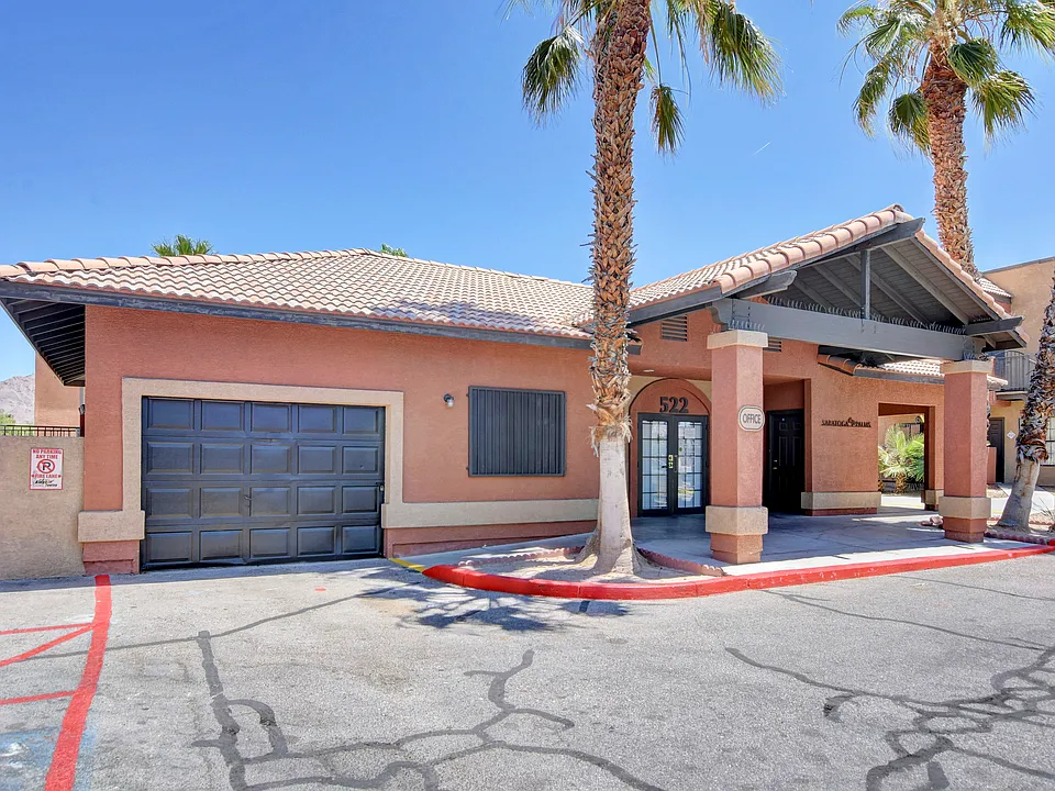 Saratoga Palms