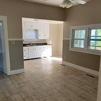 3rd image of 204 SE 2nd St