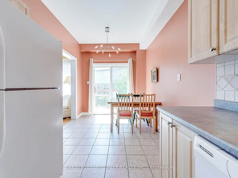 5326 Dryden Ave — Photo 17