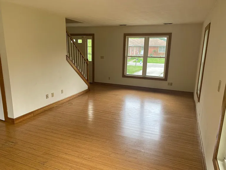 4309 Dutch St — Photo 8