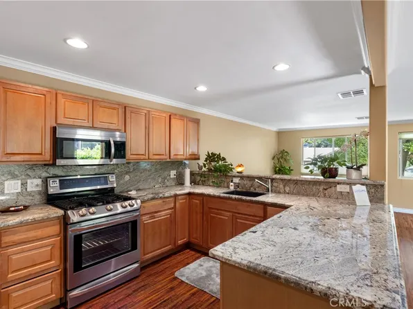 4201 Topanga Canyon Blvd Space 32, Woodland Hills, CA 91364