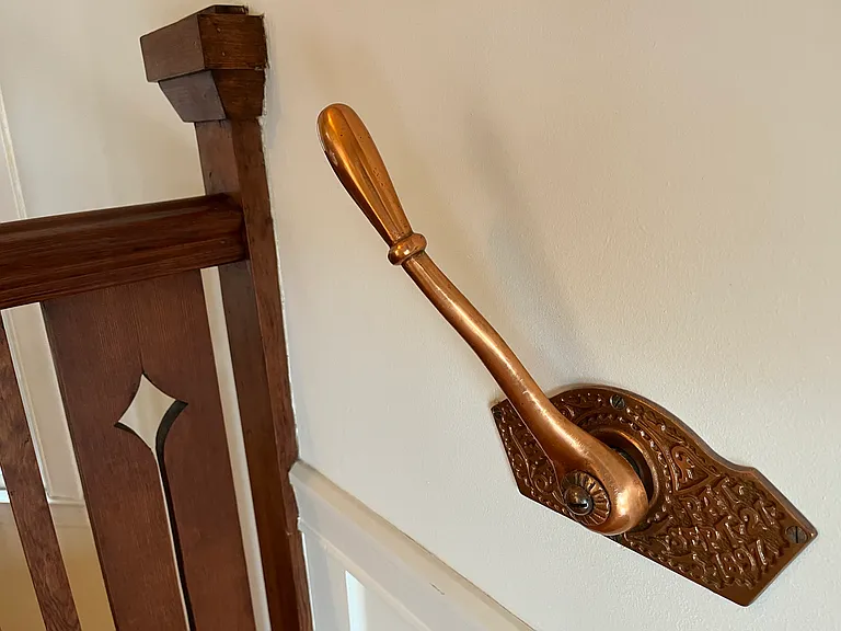 Door pull