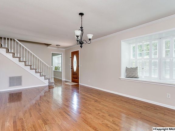 2nd image of 4017 Dobbs Dr SE