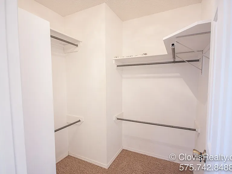 1543 Bosc Ct — Photo 16