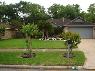 370 Ironbark Dr, Webster, TX 77598