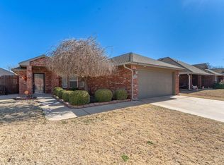 211 Granite Wash, Clinton, OK 73601