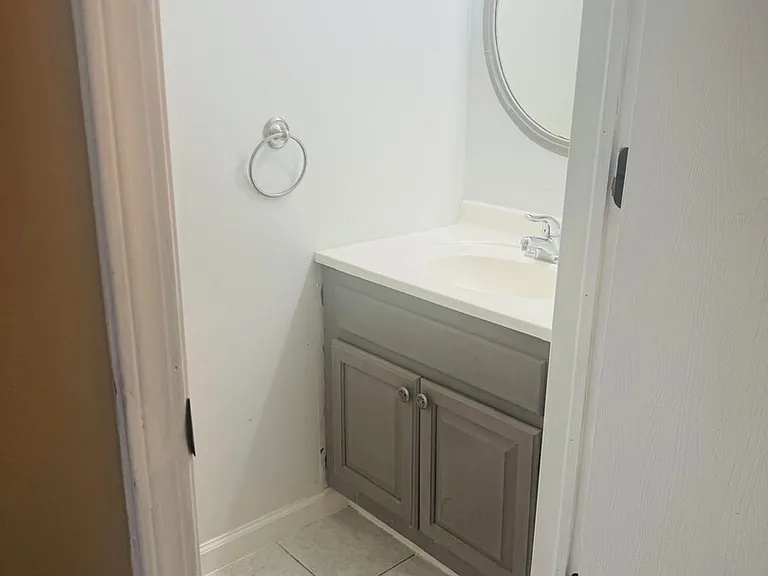 2454 Devonshire Ct #2454 — Photo 6