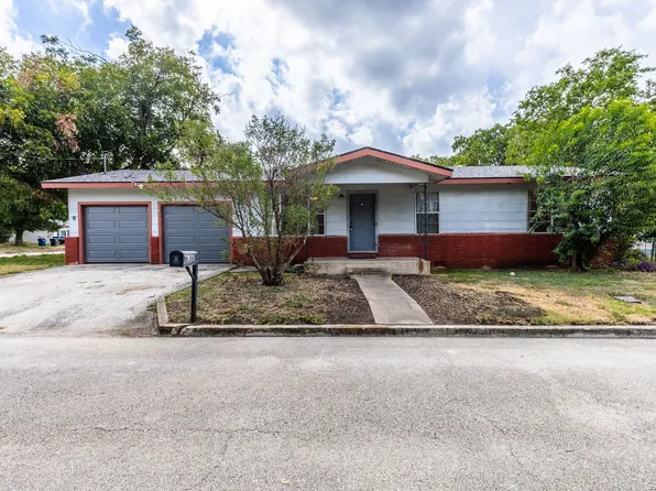 1360 Fairmont, New Braunfels, TX 78130