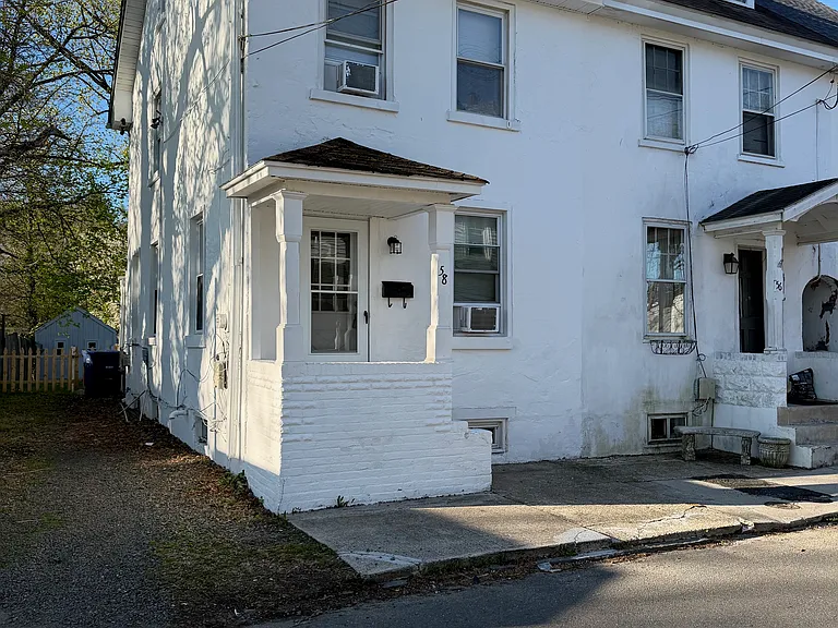 58 E Monroe St — Photo 2