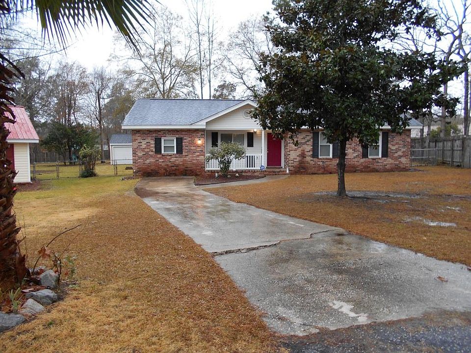 1st image of 104 Cambell Ct