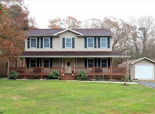 2 Stone Mill Ct, Egg Harbor Township, NJ 08234