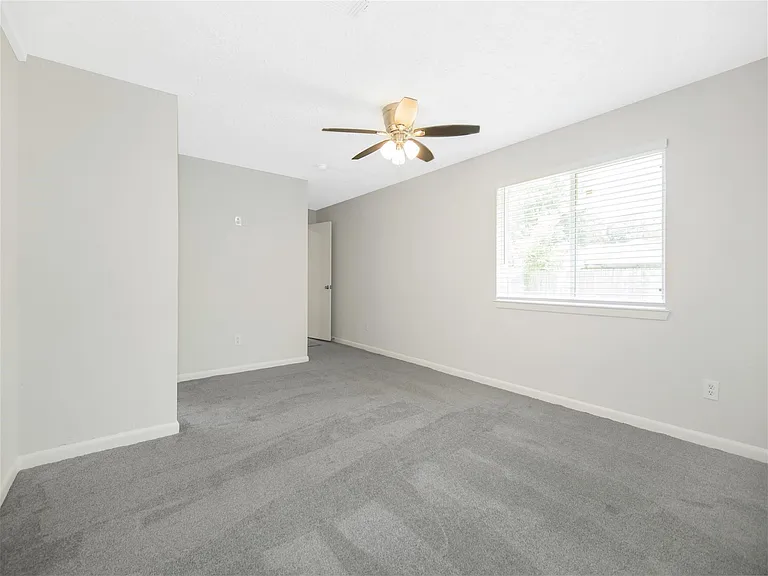 5830 Ettrick Dr — Photo 23