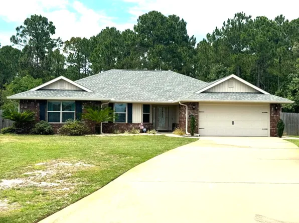 2416 Grouper Ct, Navarre, FL 32566