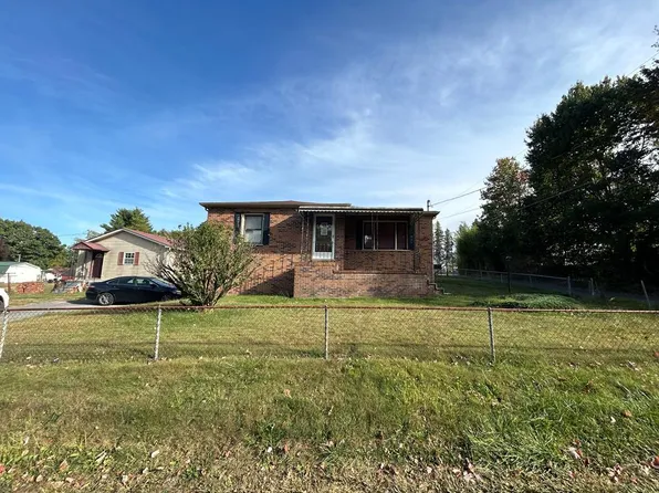 252 Crab Orchard Ave, Beckley, WV 25801