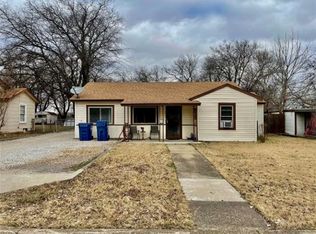 1633 Globe Ave, Blue Mound, TX 76131