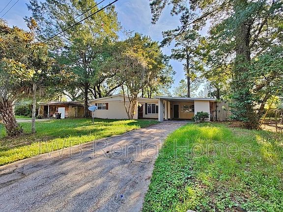 2nd image of 4525 Rainer Rd