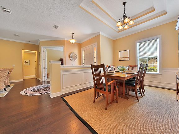 Entry Way and Formal Dining Room
