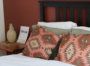 2633 Hollington Cres, Mississauga, ON L5K1E8