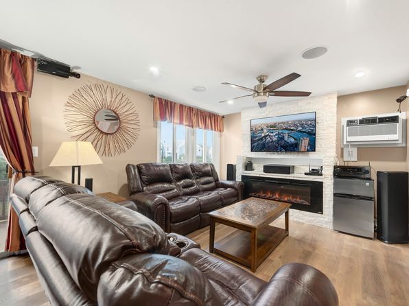 34 Cinnamon Spgs Unit 34