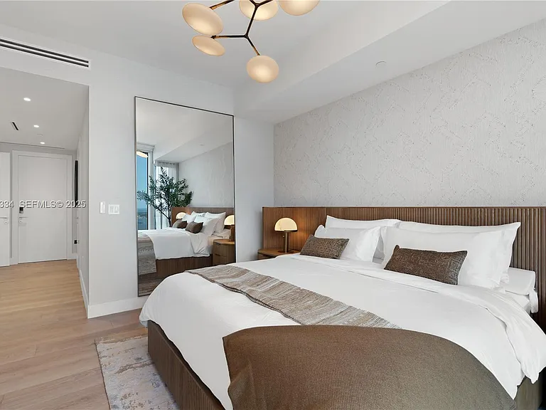 300 Biscayne Boulevard Way #4707 — Photo 16