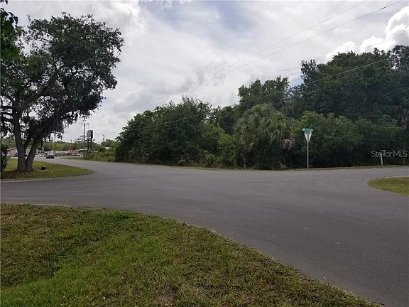 5th image of 18757 E Colonial Dr