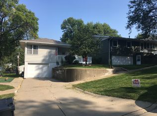 3018 Grandview Blvd, Sioux City, IA 51104