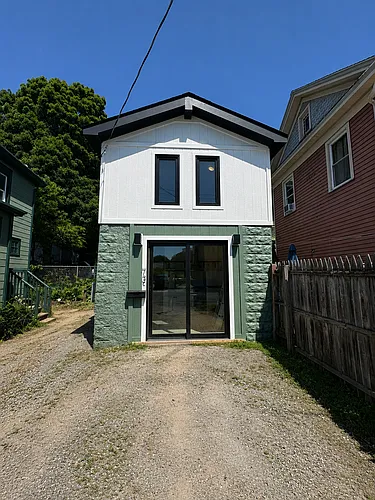 73 W Pierpont St Photo 1