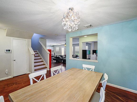 Large formal Dining room