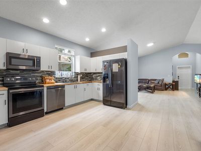 801 NW 130th Avenue, Pembroke Pines, FL, 33028