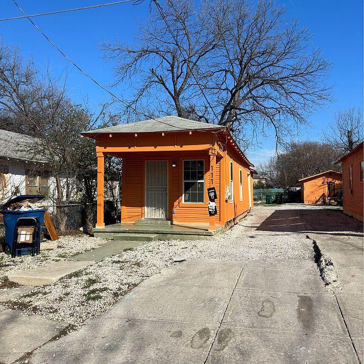 1st image of 119 Nancy Pl