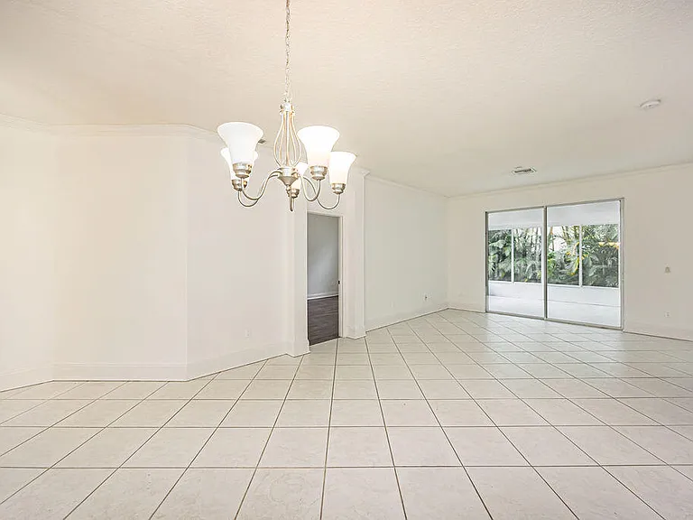 10704 Oak Bend Way #10704 — Photo 13