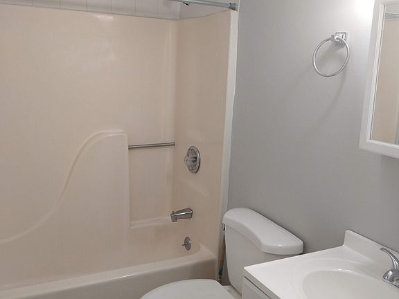 4th image of 239 Fitch St #1A1