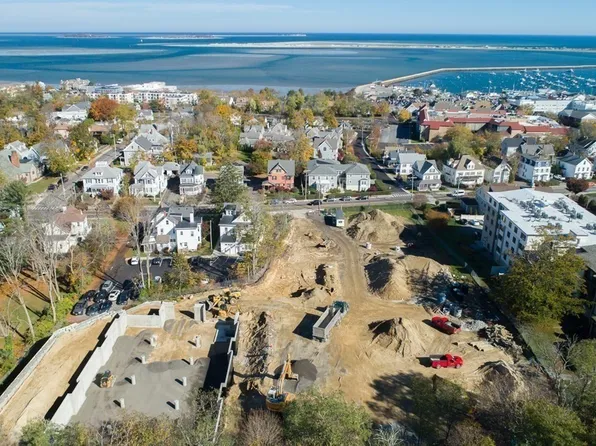 134 Court St #15, Plymouth, MA 02360