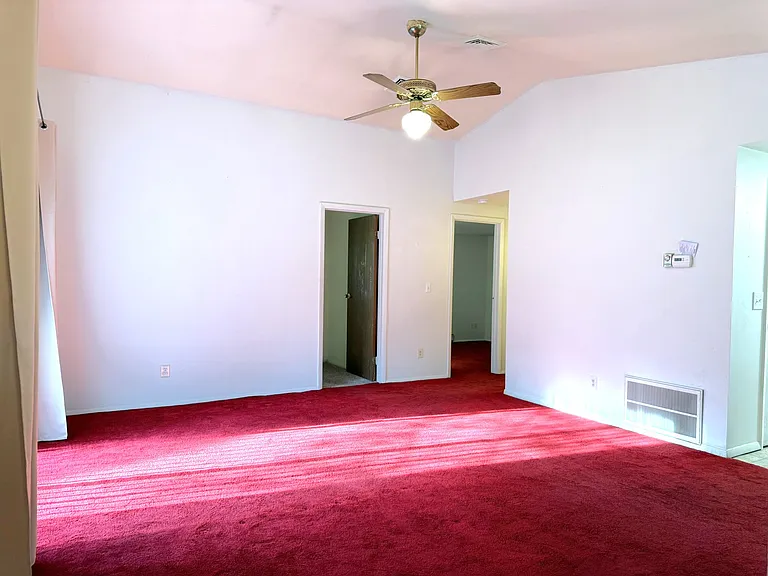 145 Thimbleberry Rd — Photo 4